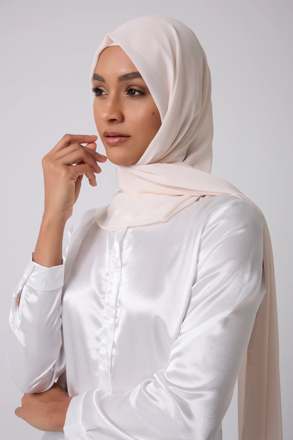 #color_Antique White