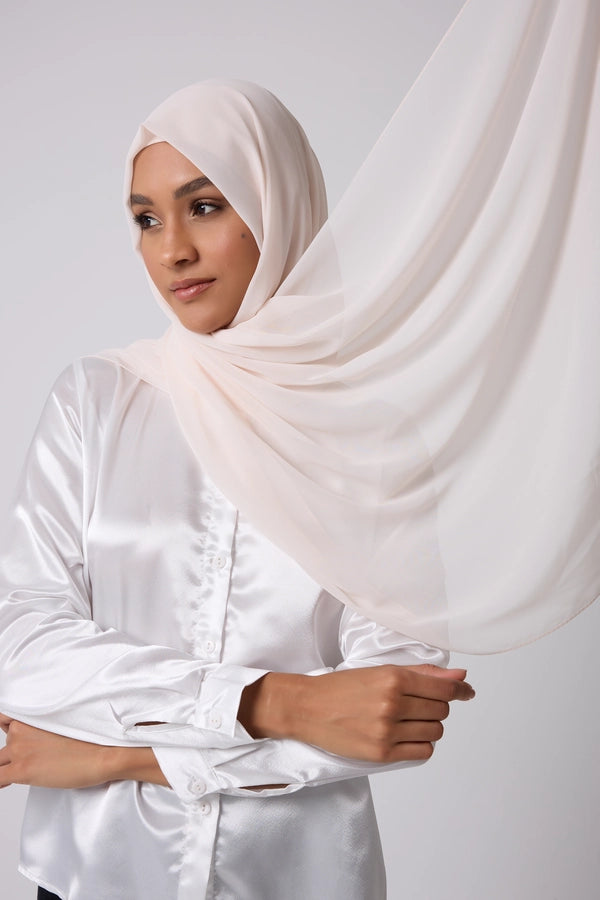 #color_Antique White