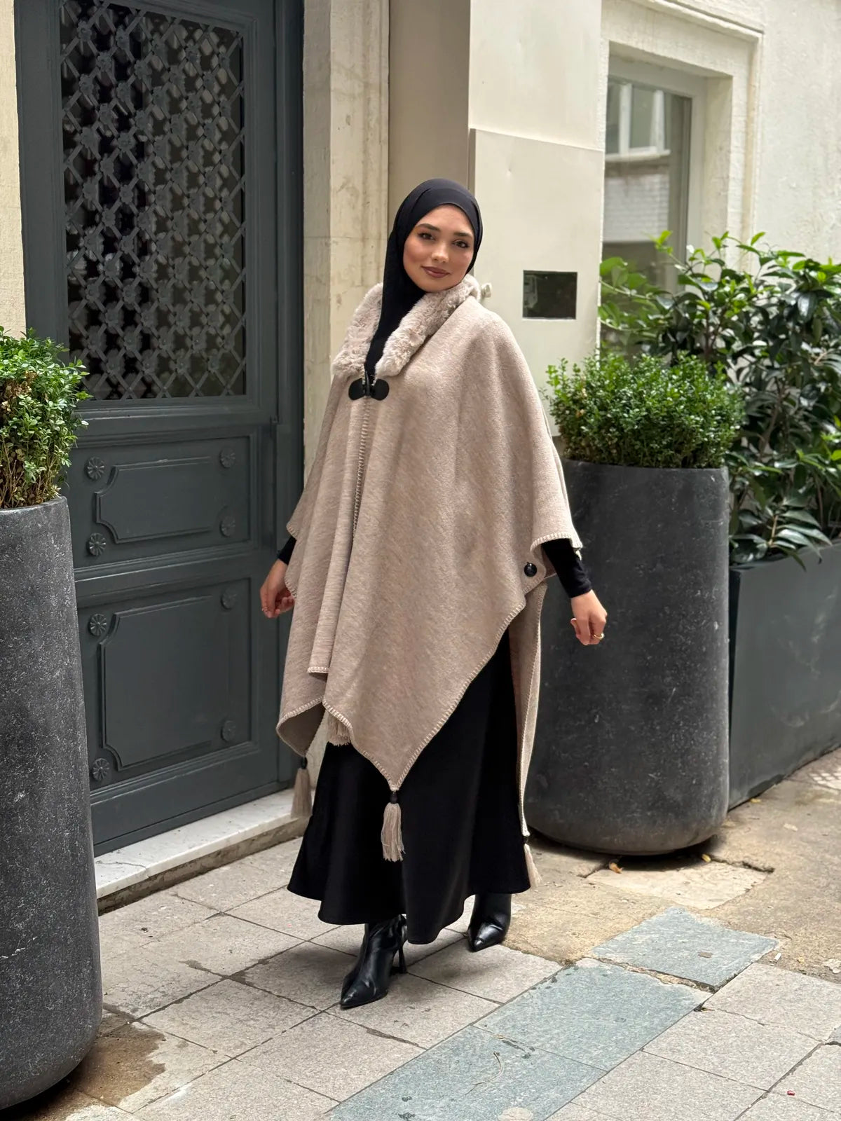 Fur Collar Knit Cape | Winter Warm Cape with Fur Neckline